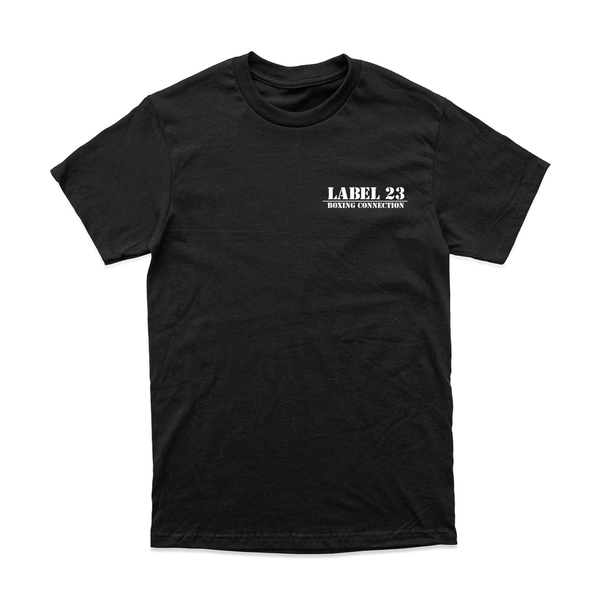 Herren T-Shirt ‚Label BC‘ von Label 23 – schwarzes Baumwoll-Shirt mit weißem Label-Print im sportlichen Boxstyle für Streetwear und Alltag
