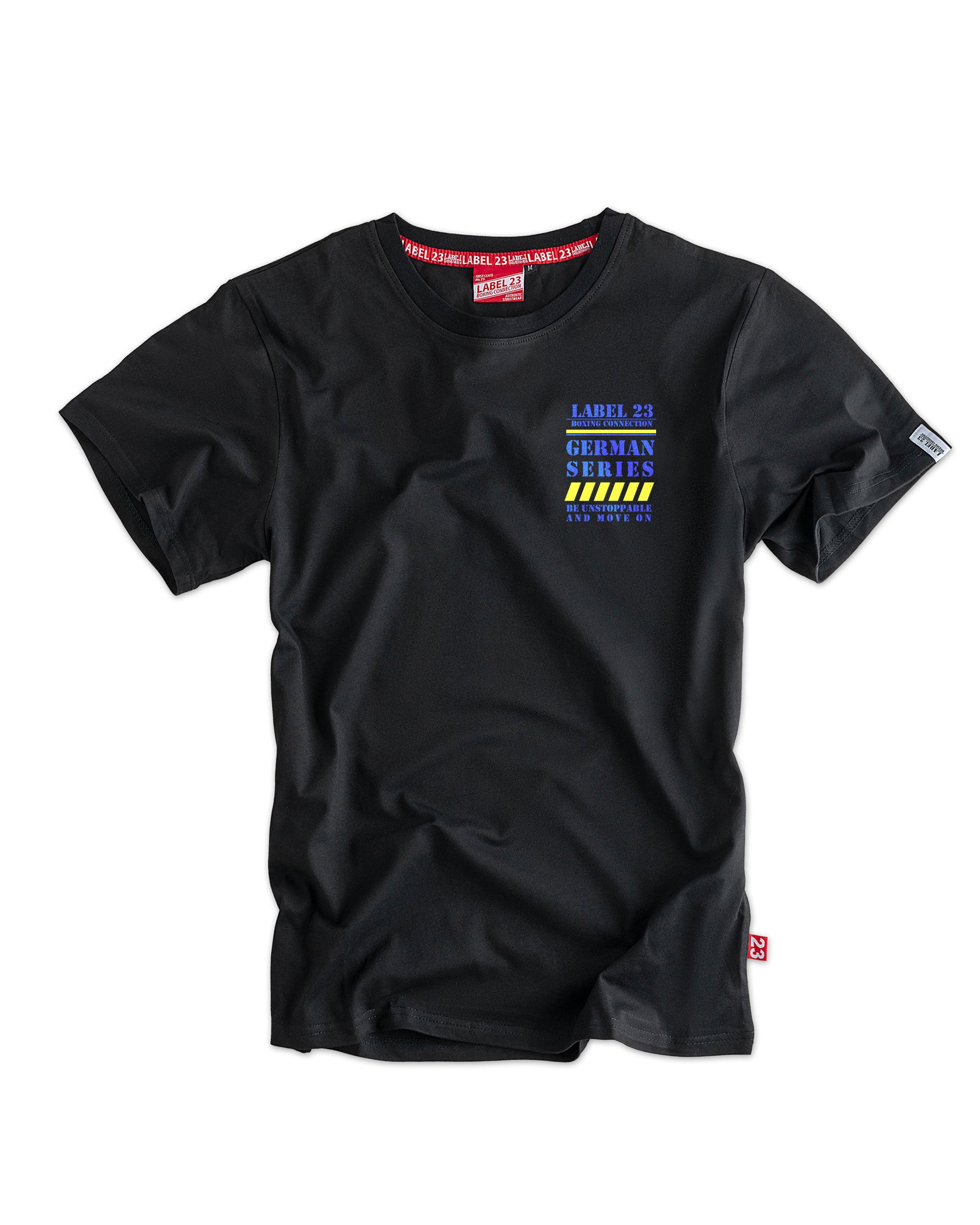 Label 23 T-Shirt German Series Leipzig in Schwarz – markantes Herren-Shirt mit blau-gelbem Leipzig-Print, klassischer Schnitt und weiche Baumwolle, ideal für sportliche Streetstyles mit Haltung.