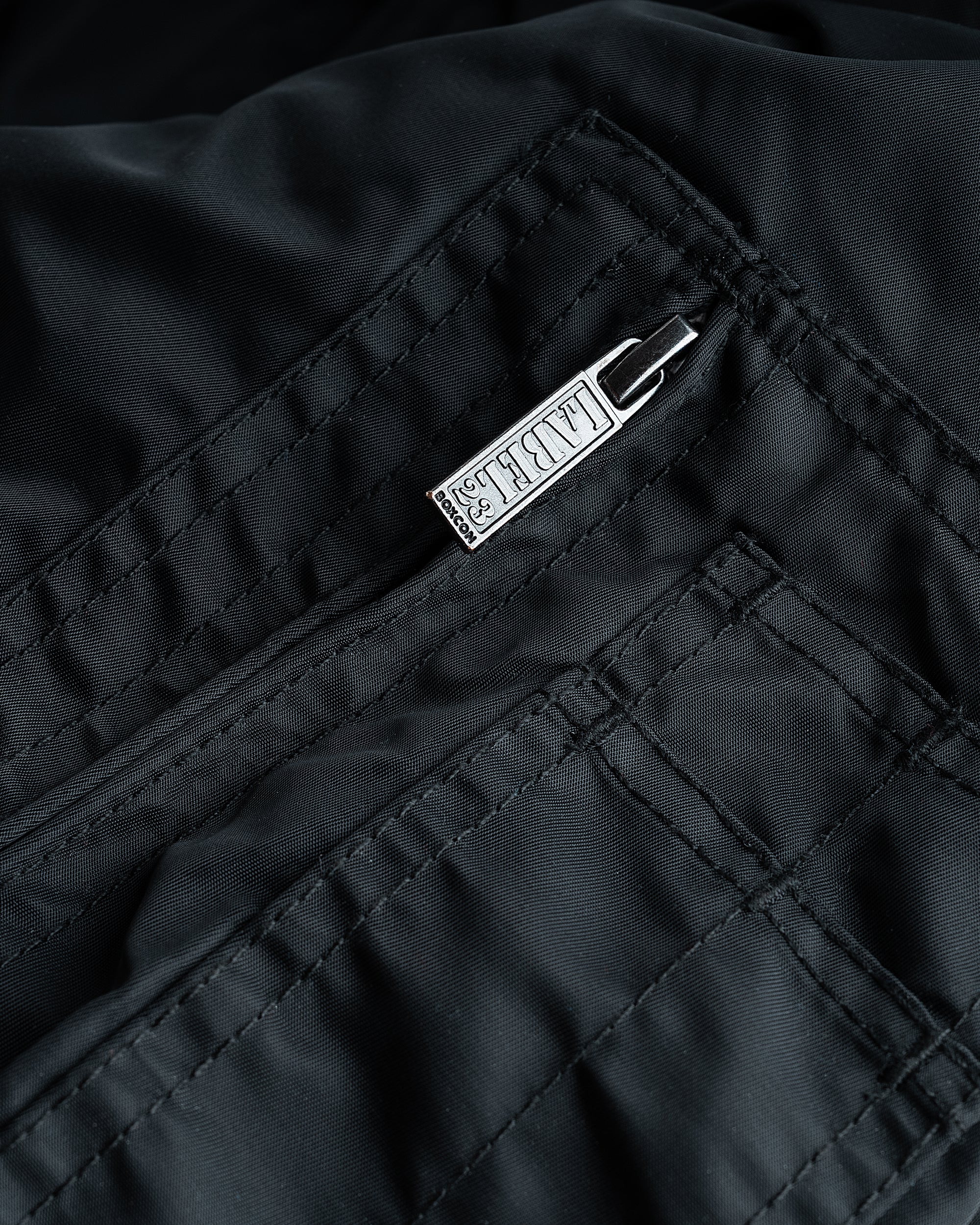 BXWU Label 23 Bomberjacke schwarz