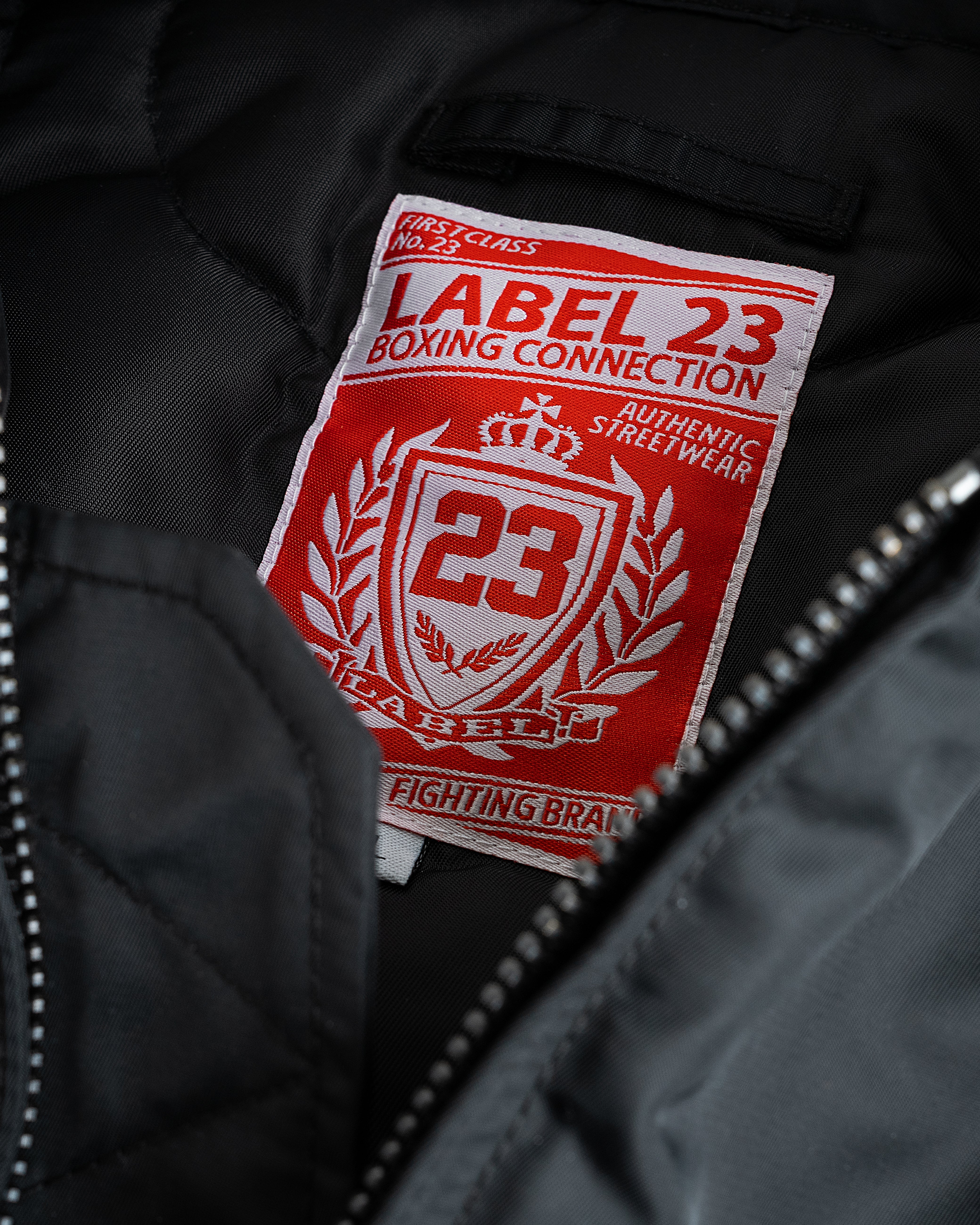 BXWU Label 23 Bomberjacke schwarz